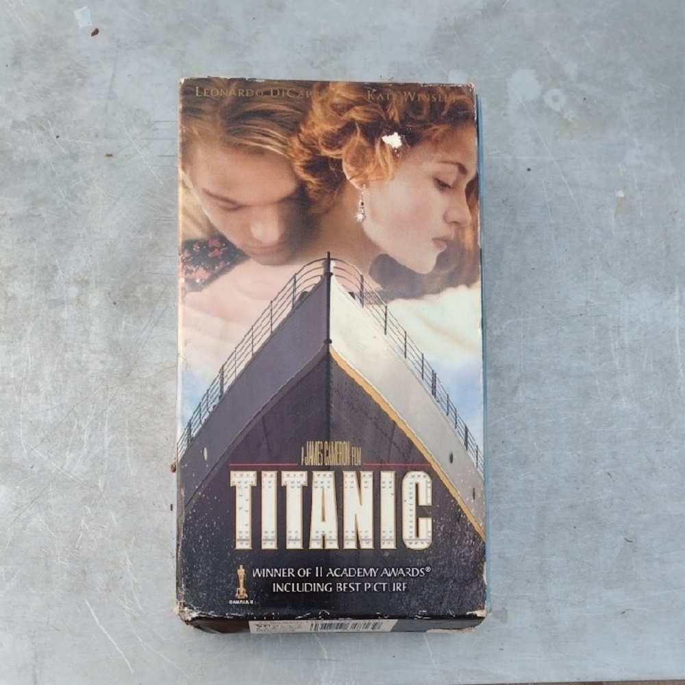 Titanic VHS Movie